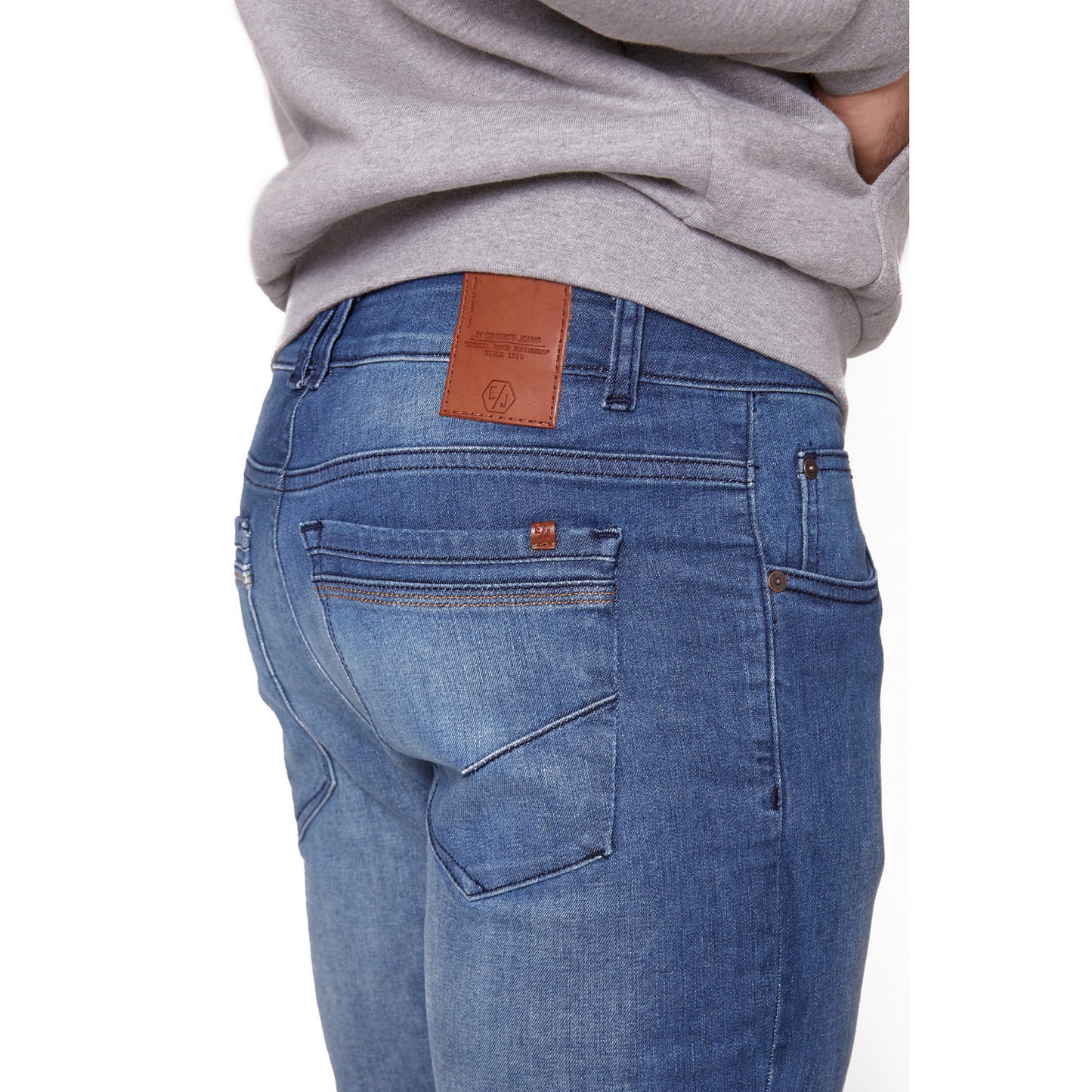 PANTALÓN DE MEZCLILLA SLIM PARA HOMBRE 7700