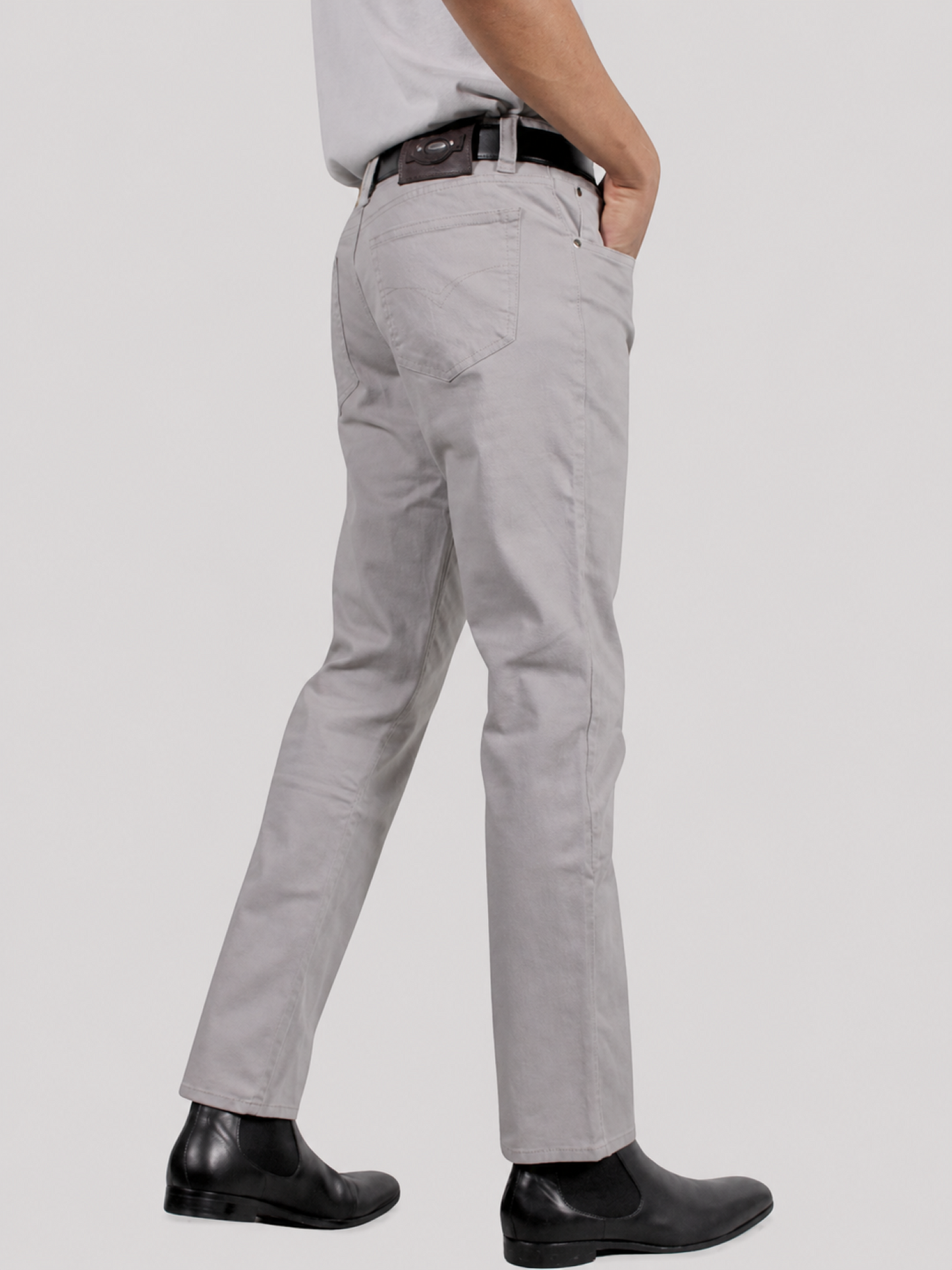 BOSS BEIGE MEN'S TWELLING TROUSERS