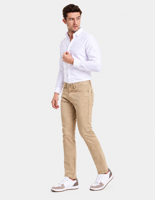 Pantalón Gabardina Slim Khaky Hombre