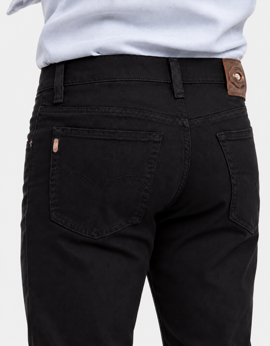 Pantalón Gabardina Slim Negro Hombre